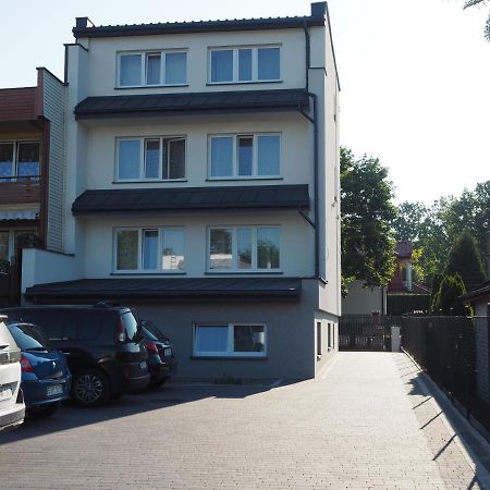 Apartamenty Dobranoc - Wawer 2 Varsó Kültér fotó
