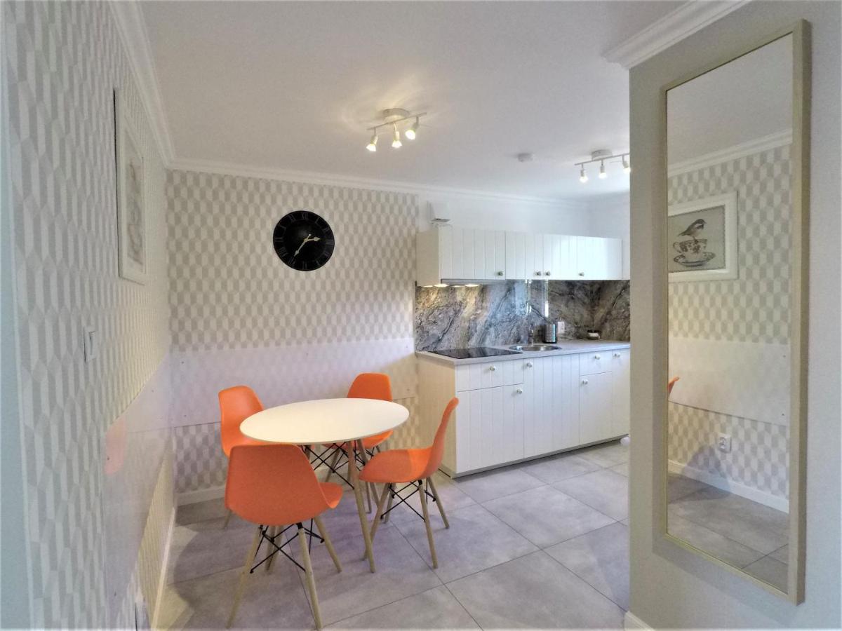 Apartamenty Dobranoc - Wawer 2 Varsó Kültér fotó