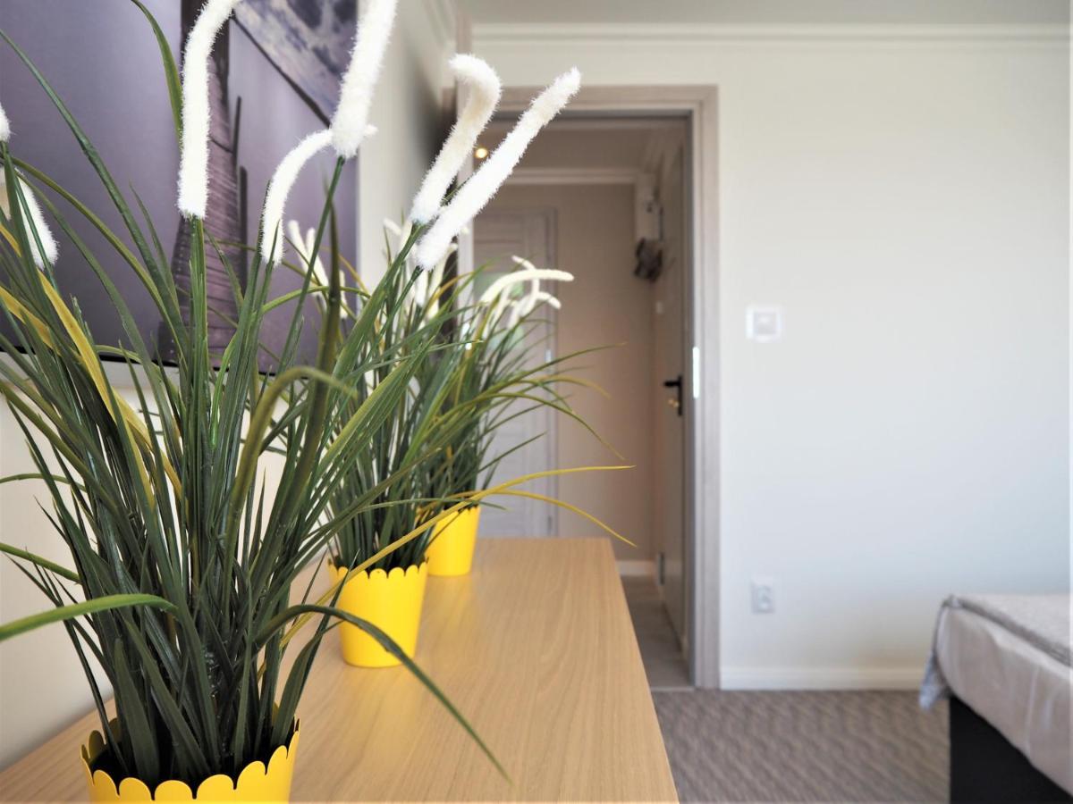 Apartamenty Dobranoc - Wawer 2 Varsó Kültér fotó
